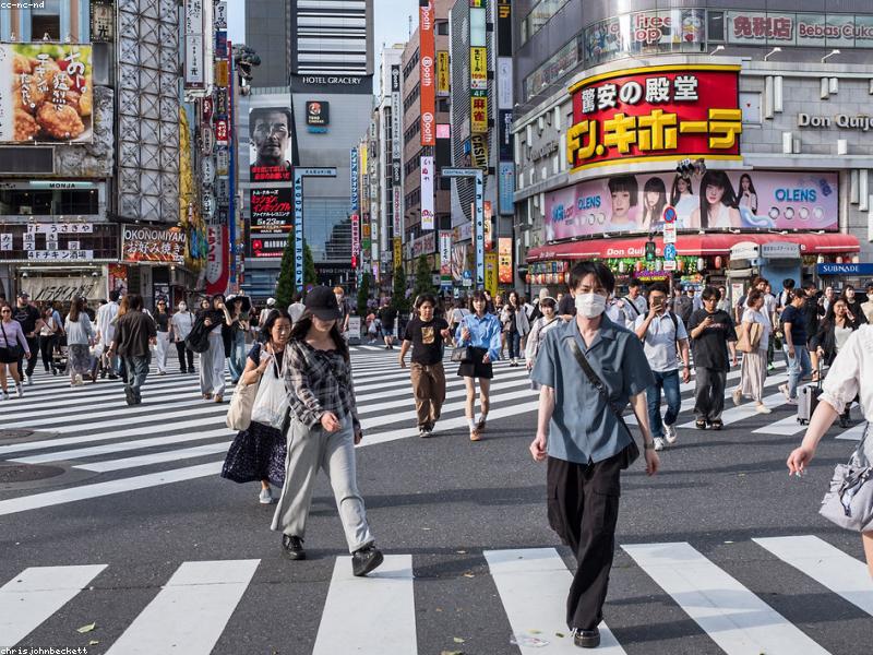 Akihabara Otaku Complete Guide for Muslim 2026: Anime, Maid Cafe & Tips Wibu - Image 12
